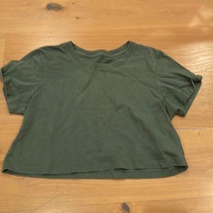 urban outfitters boxy crop green shirt
